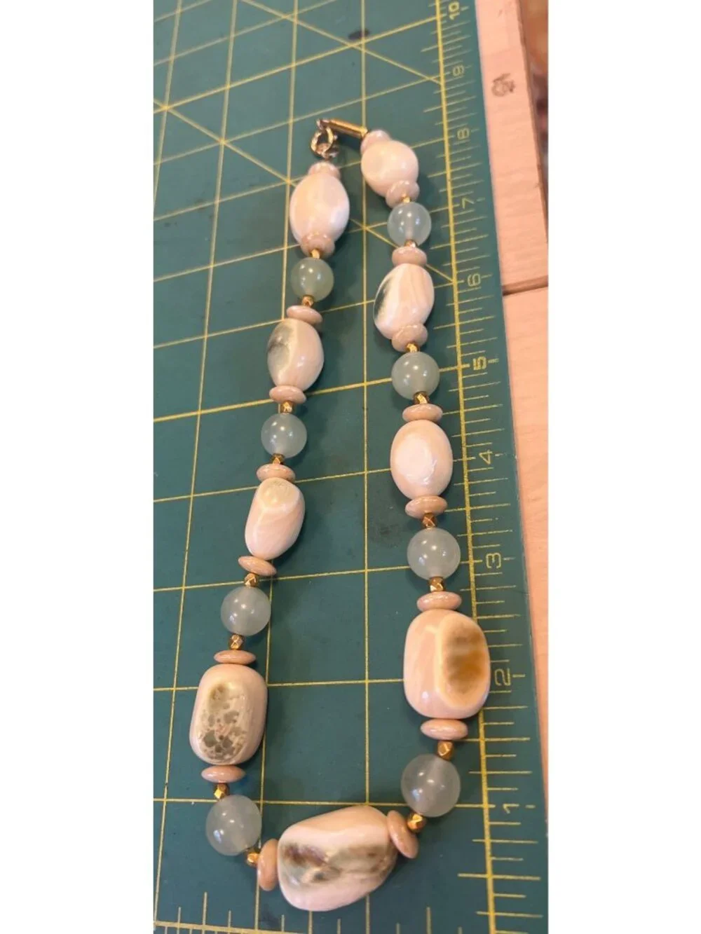 Agate Faux ?? Beaded Necklace With Gold Accents  18 Inches Long